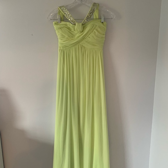 Dresses & Skirts - Prom dress/Ball gown